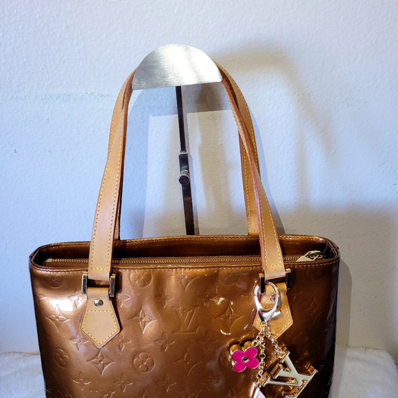 Louis Vuitton Bronze Leather Monogram Vernis Houston Tote Bag - Picture 3 of 15